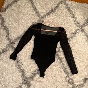 Abercrombie mesh sleeve bodysuit size xs never worn